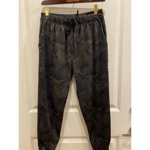 Lululemon Camo Jogger